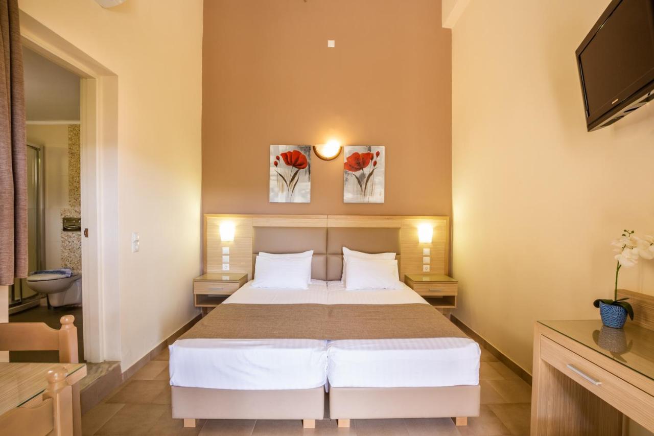 Aphrodite Luxury Studios & Apartments 카르파토스 외부 사진