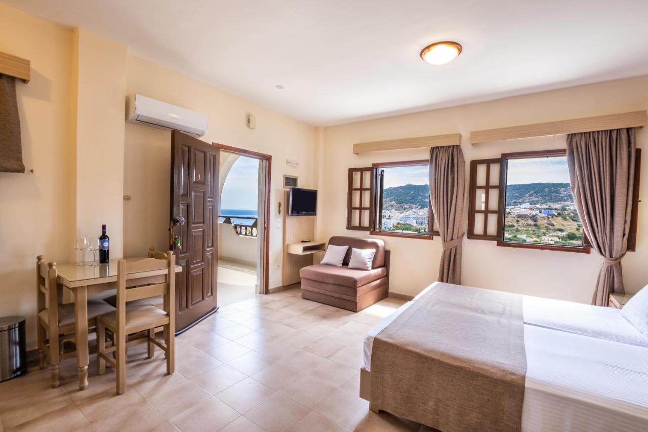 Aphrodite Luxury Studios & Apartments 카르파토스 외부 사진